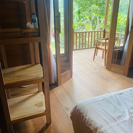 Uma D'Nyuh Homestay Singaraja Dış mekan fotoğraf