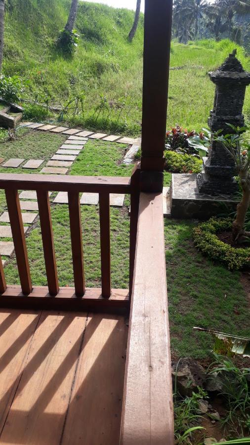 Uma D'Nyuh Homestay Singaraja Dış mekan fotoğraf