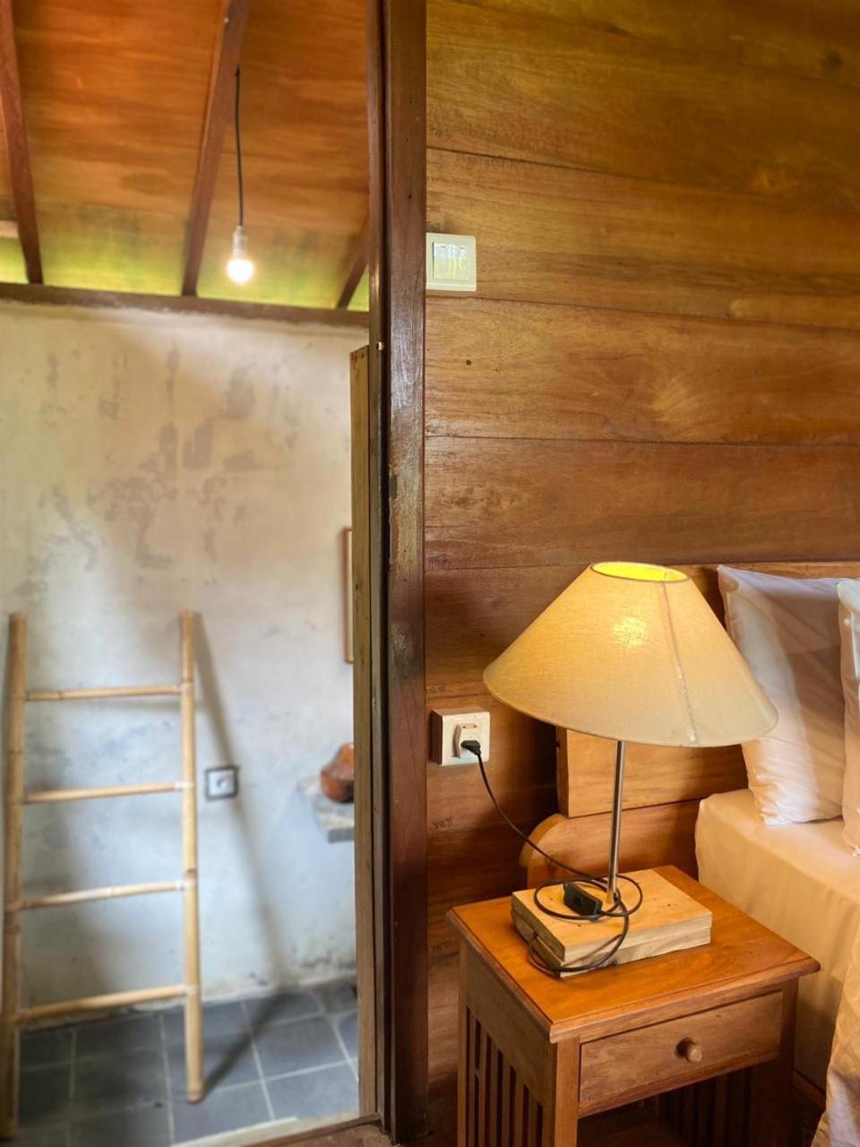 Uma D'Nyuh Homestay Singaraja Dış mekan fotoğraf