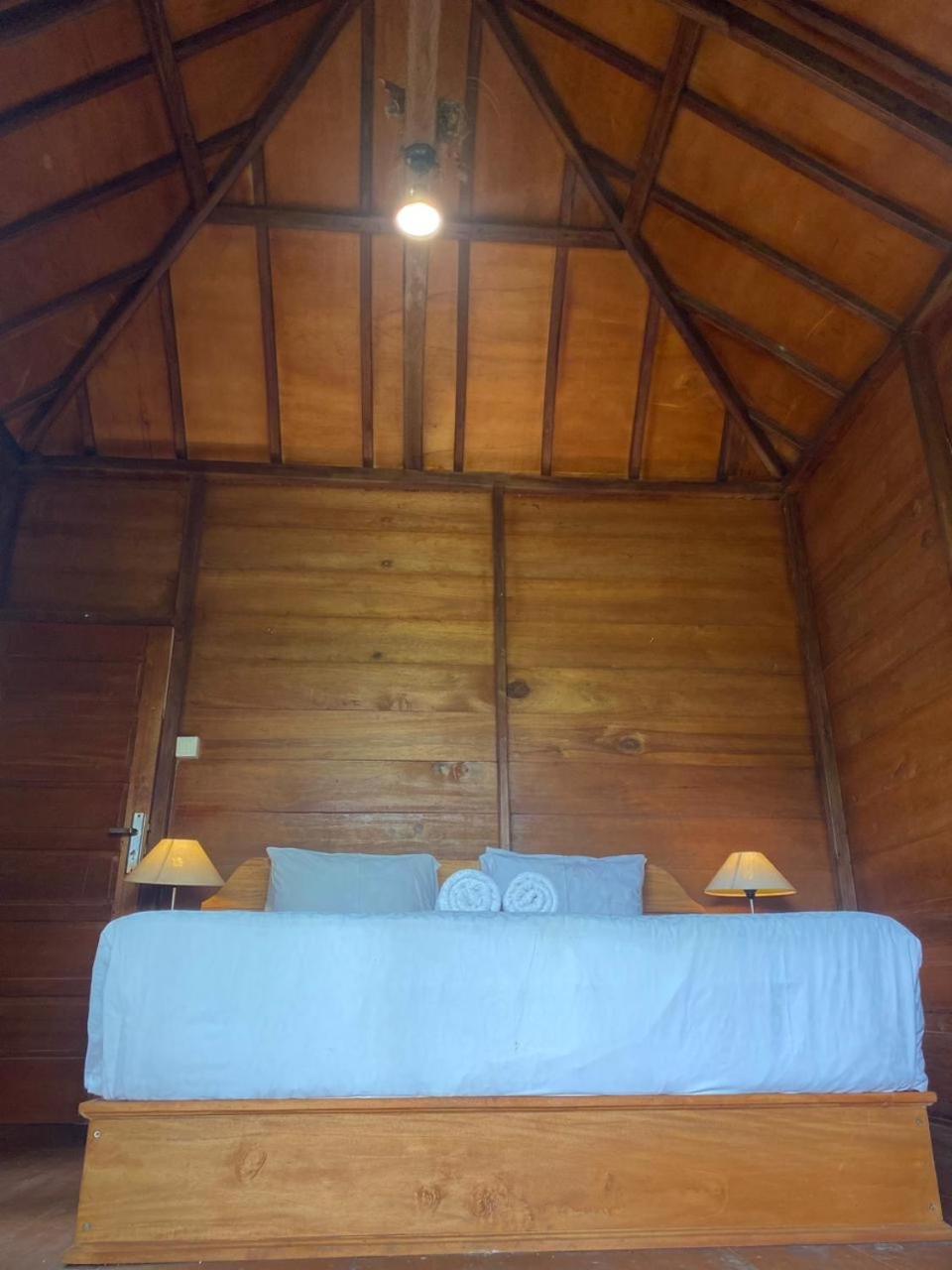 Uma D'Nyuh Homestay Singaraja Dış mekan fotoğraf