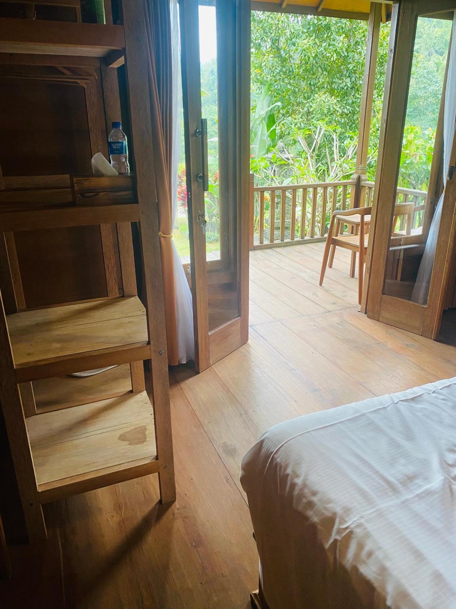 Uma D'Nyuh Homestay Singaraja Dış mekan fotoğraf